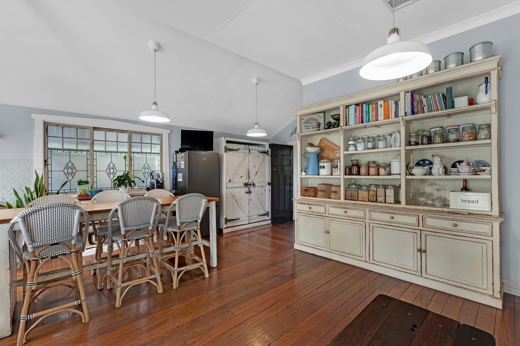 Example professionally photographed kitchen